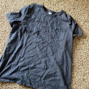 Old Navy T-shirt